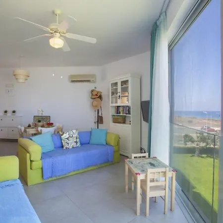 Thalassa Located On Mouzoura Beach With Majestic Sea Views Протарас