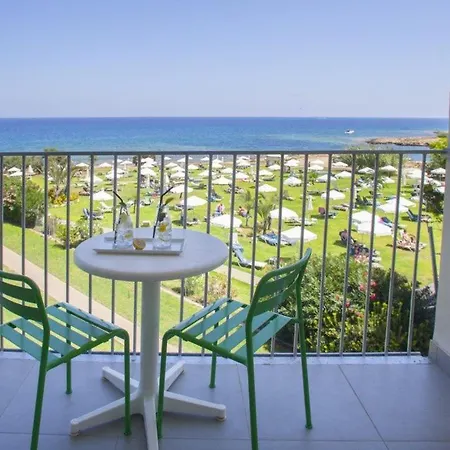 Thalassa Located On Mouzoura Beach With Majestic Sea Views * Protaras