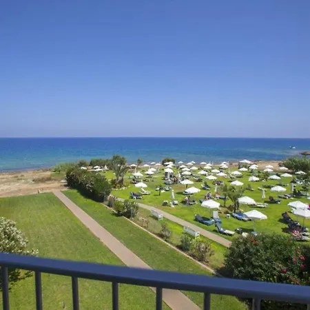 Willa Thalassa Located On Mouzoura Beach With Majestic Sea Views *